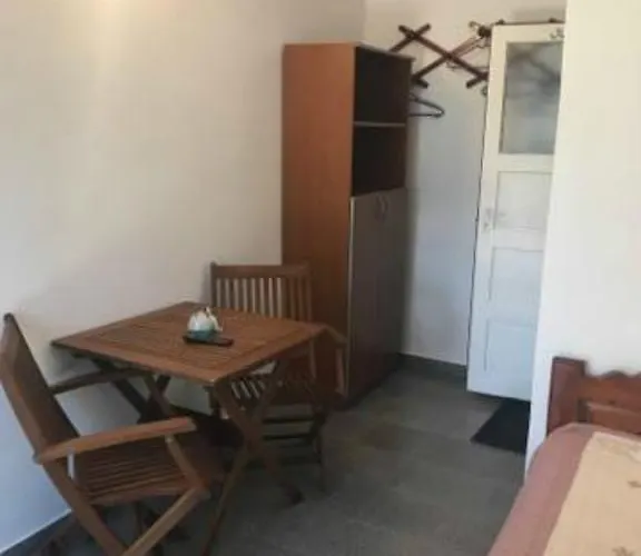 Casa Ghemus Костинешти