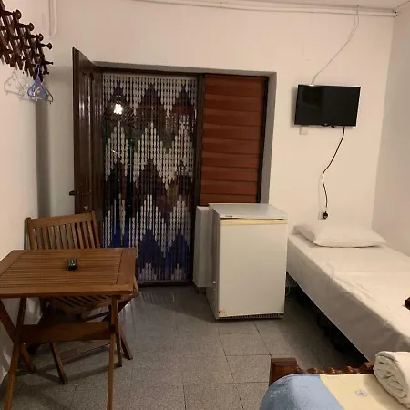 Casa Ghemus בית הארחה