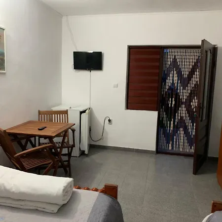 בית הארחה Casa Ghemus קוסטינסטי